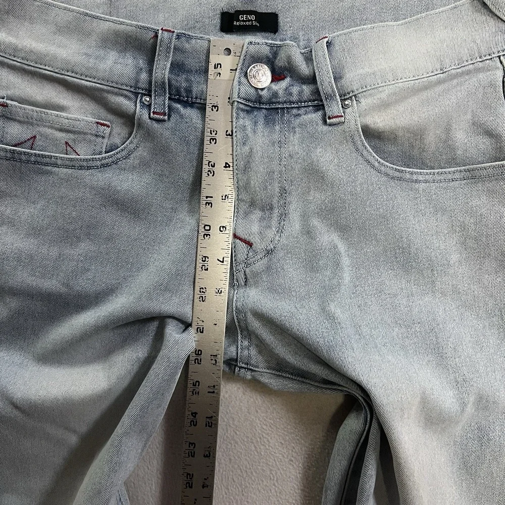 True Religion Geno Relaxed Slim Jeans Men's Size 32x31 Blue Denim Light Wash
